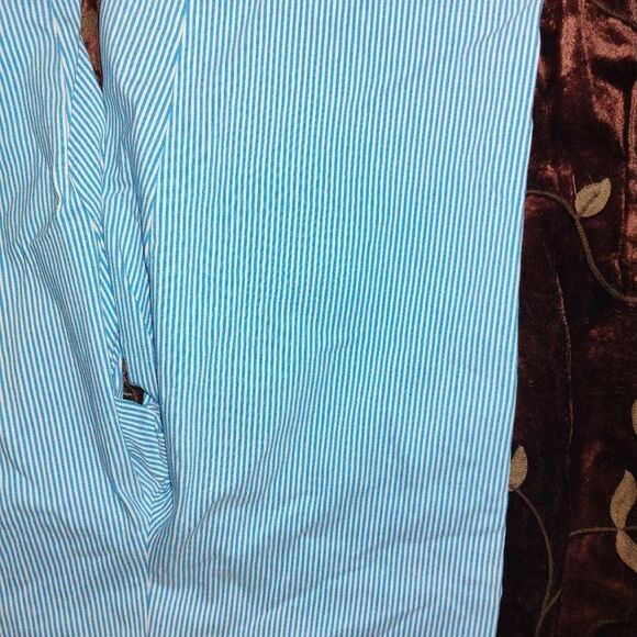 Donna Ricco Light Blue Striped Women's Bermuda Shorts - Picture 2 of 9